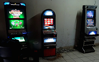 Nielegalne automaty w Nidzicy, marihuana w lokalu w Dobrym Mieście
